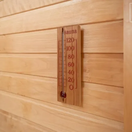 2 Bedroom In Kadriorg With Sauna Balcony And Free Parking Daire Tallinn