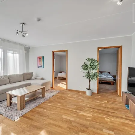 2 Bedroom In Kadriorg With Sauna Balcony And Free Parking Daire *