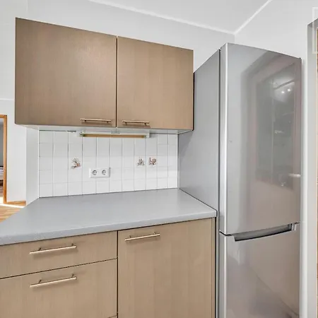 Daire 2 Bedroom In Kadriorg With Sauna Balcony And Free Parking